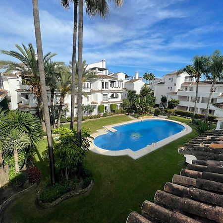 Apartamentos Naranjos Del Sol Марбелья Экстерьер фото
