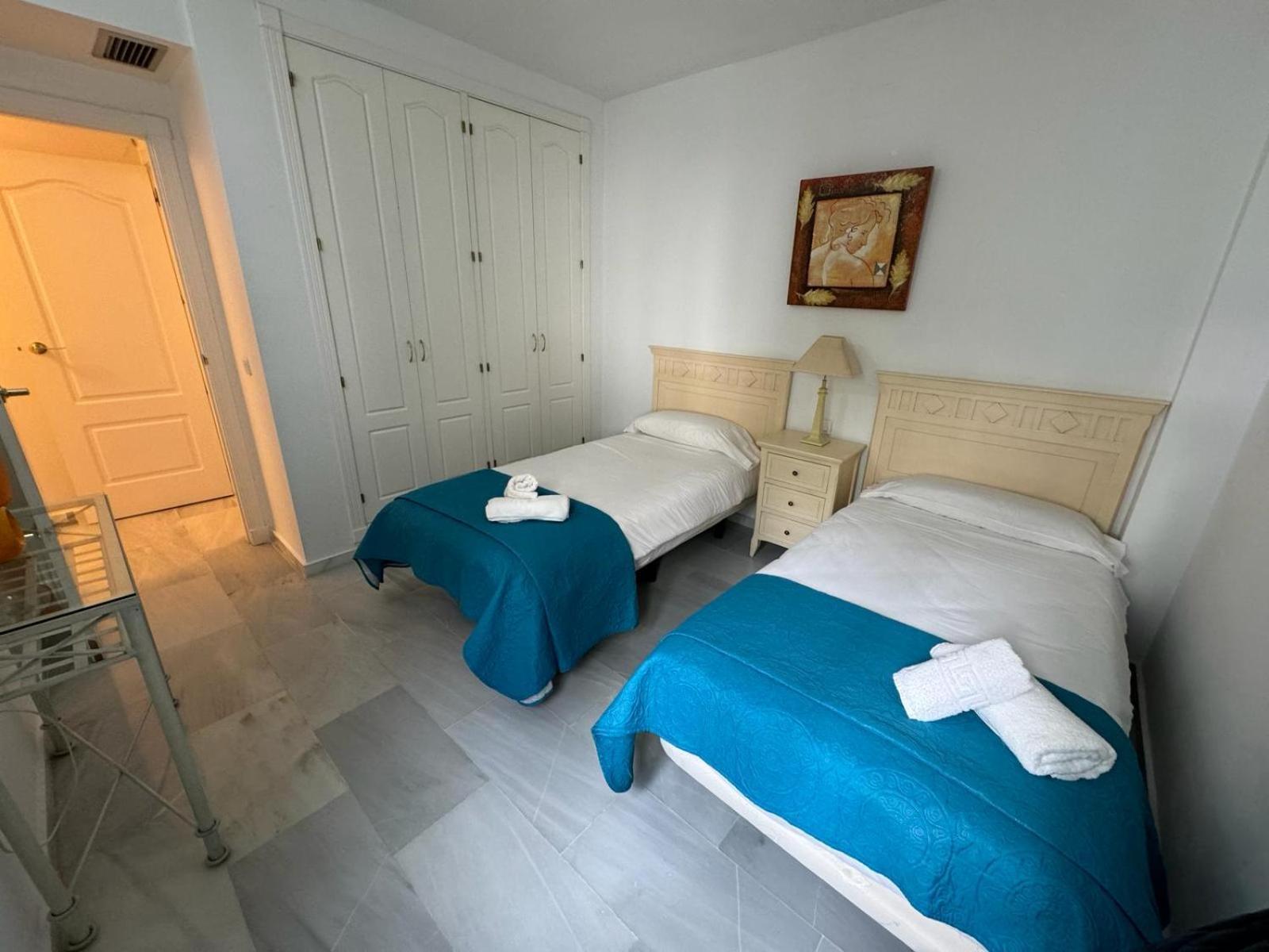 Apartamentos Naranjos Del Sol Марбелья Экстерьер фото