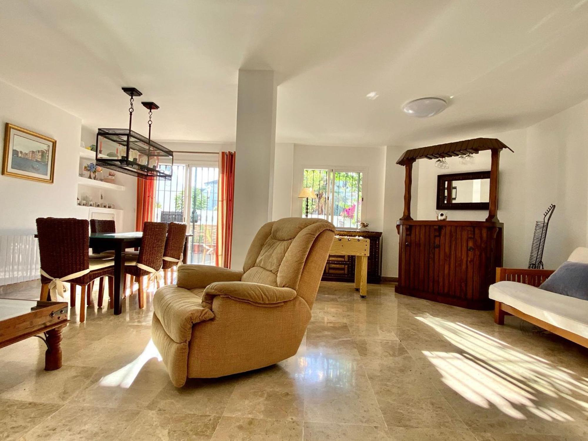 Apartamentos Naranjos Del Sol Марбелья Номер фото