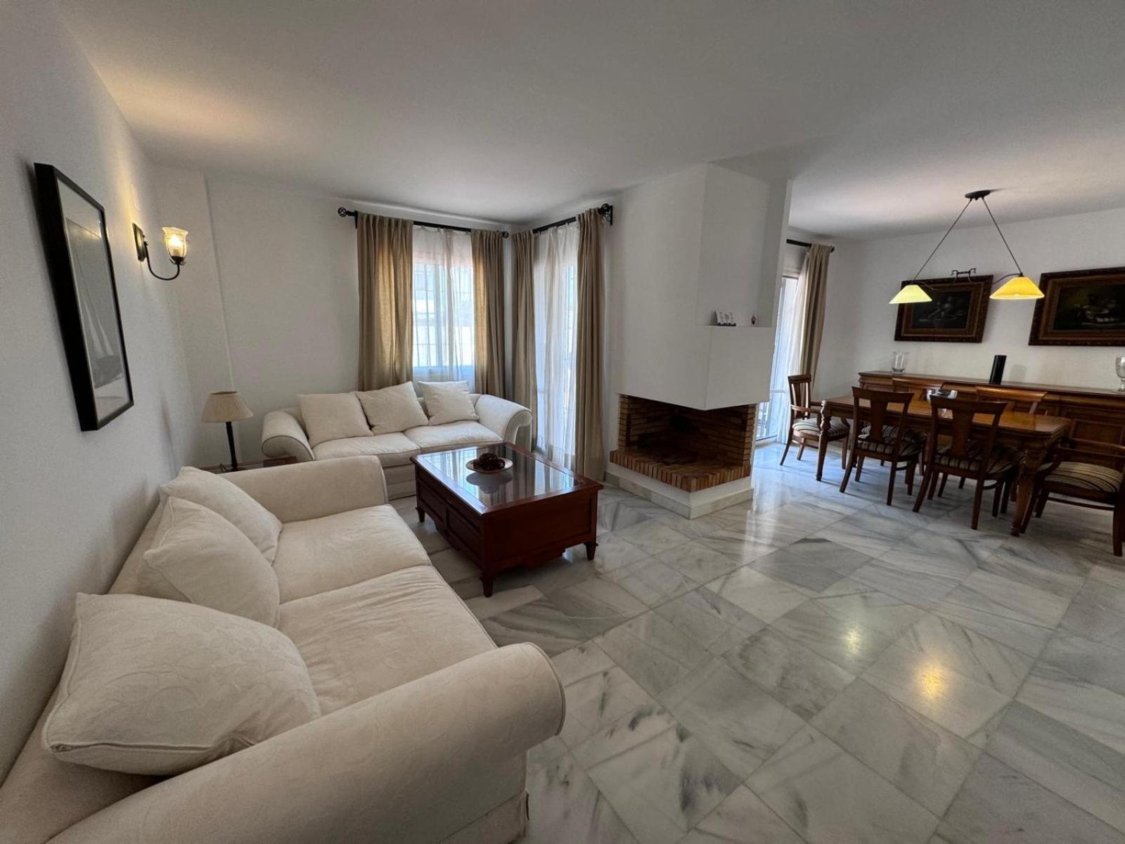 Apartamentos Naranjos Del Sol Марбелья Экстерьер фото