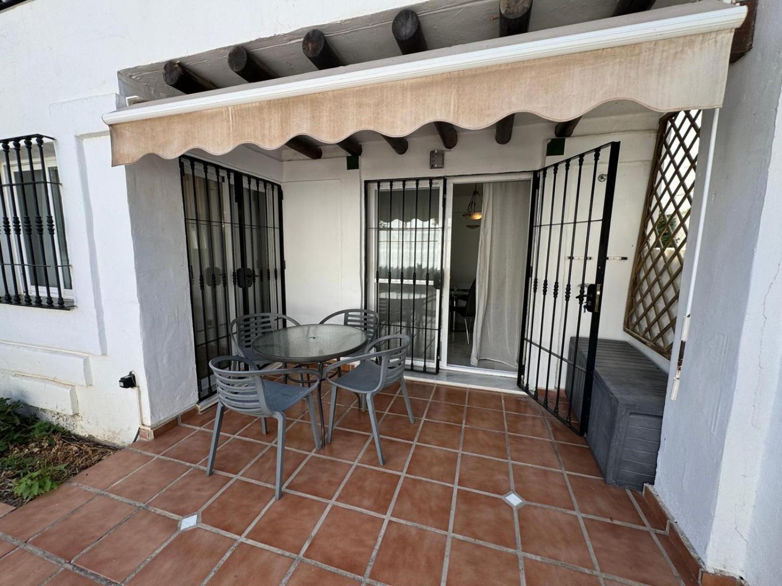 Apartamentos Naranjos Del Sol Марбелья Экстерьер фото